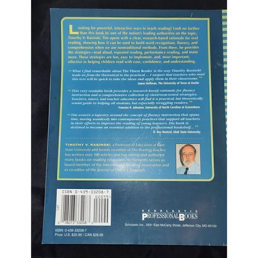 THE FLUENT READER Oral reading strategies  by Rasinski, Timothy V. Paperback